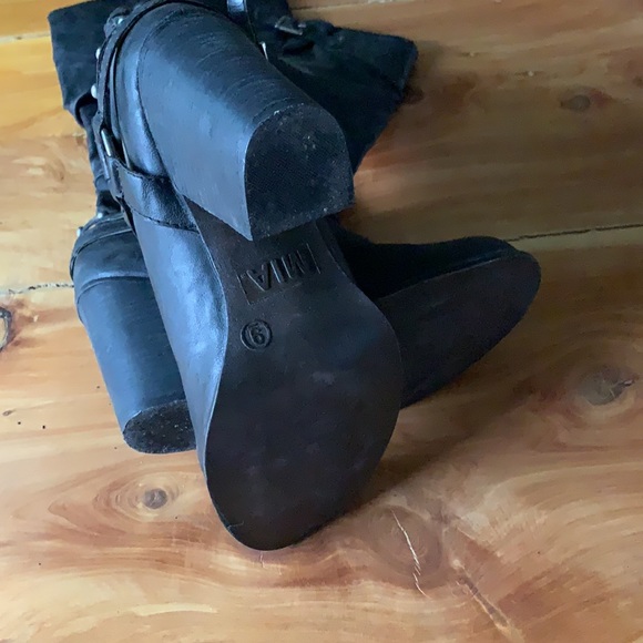 MIA Black high heel boots size 9 - Picture 4 of 8